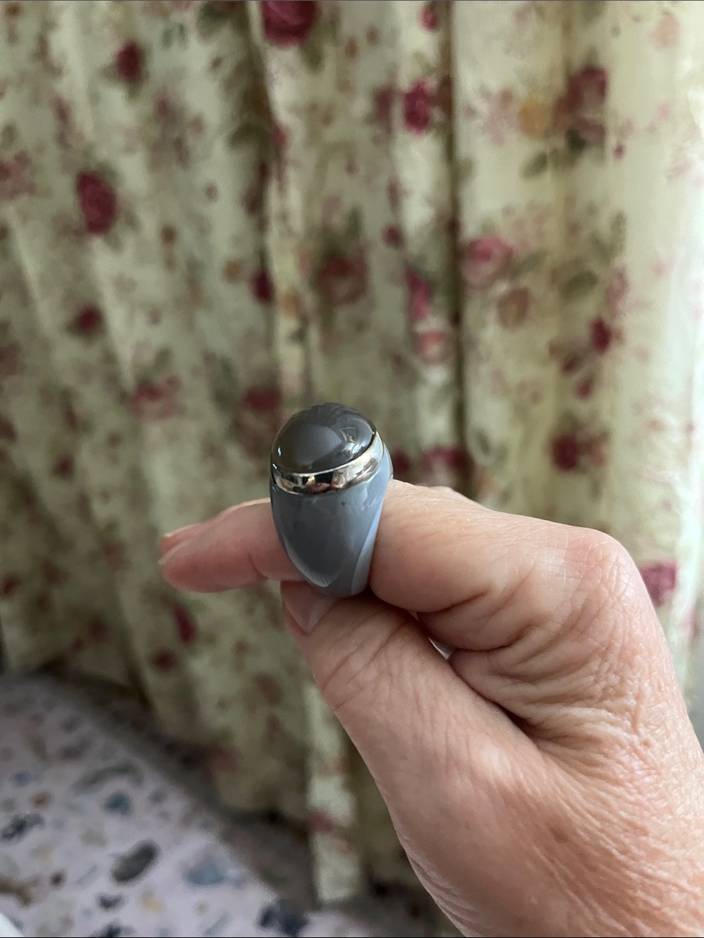 Amethyst dome ring with silver